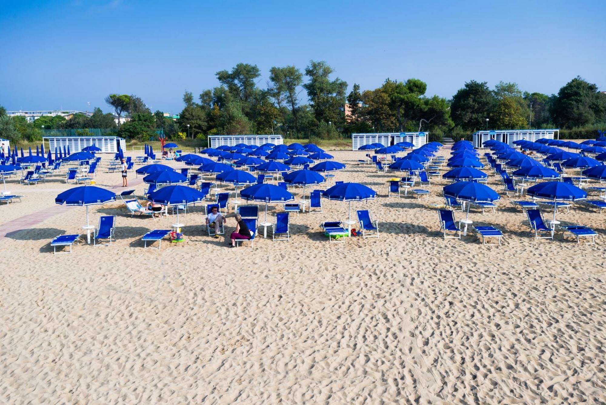 אפרטהוטל ביביונה Residenza Al Parco מראה חיצוני תמונה